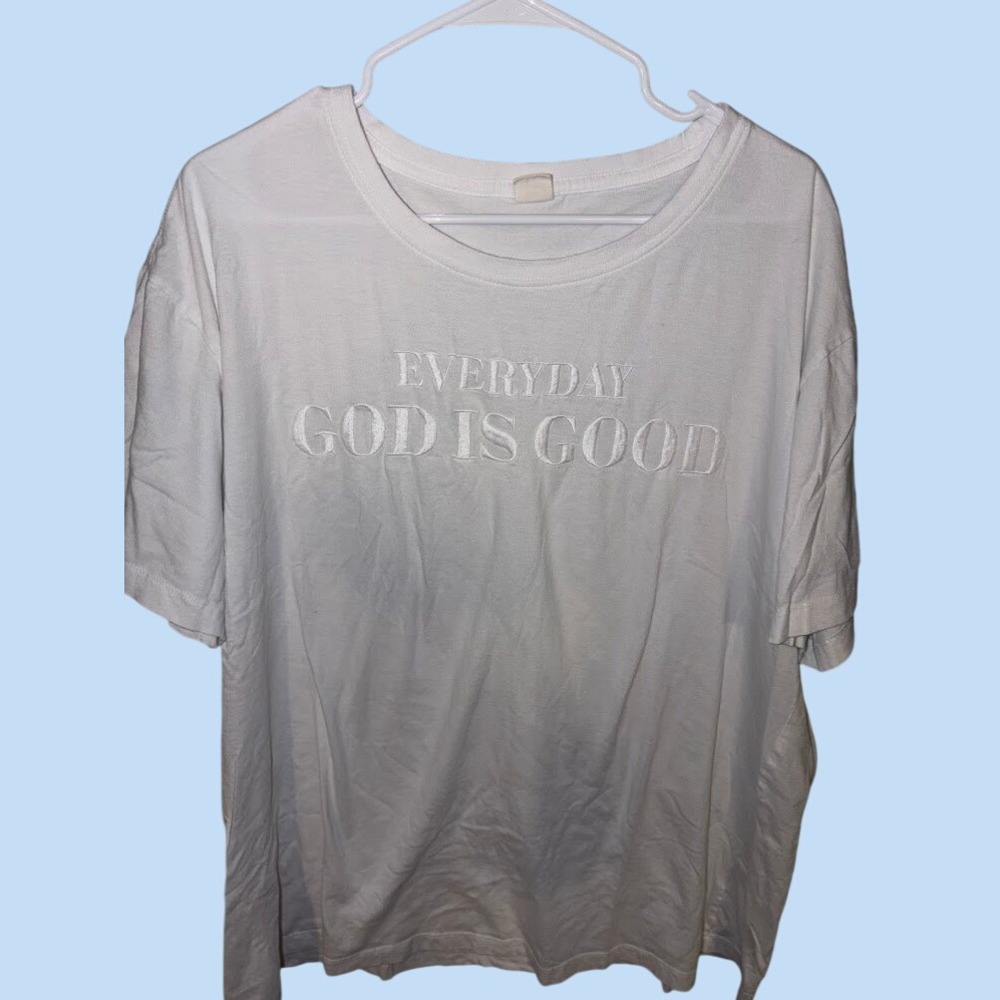 Vibe'n Everyday God Is Good White Graphic Tee Shirt Womens 1X Short Sleeve Embro
